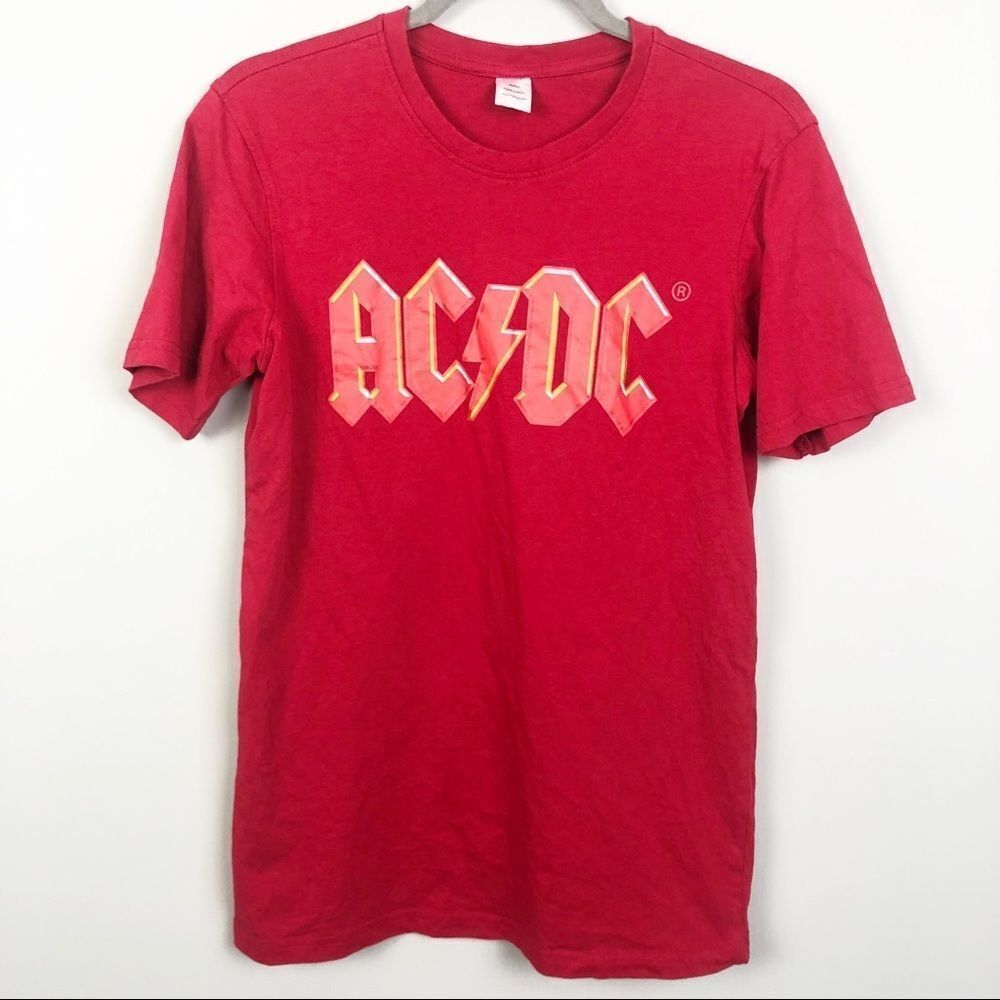 AC/DC Red Tee Lightning Bolt Graphic Band Short Sleeve Shirt Unisex Size Small